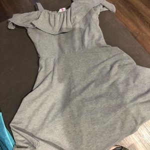 Beautiful sleeveless off shoulder dress